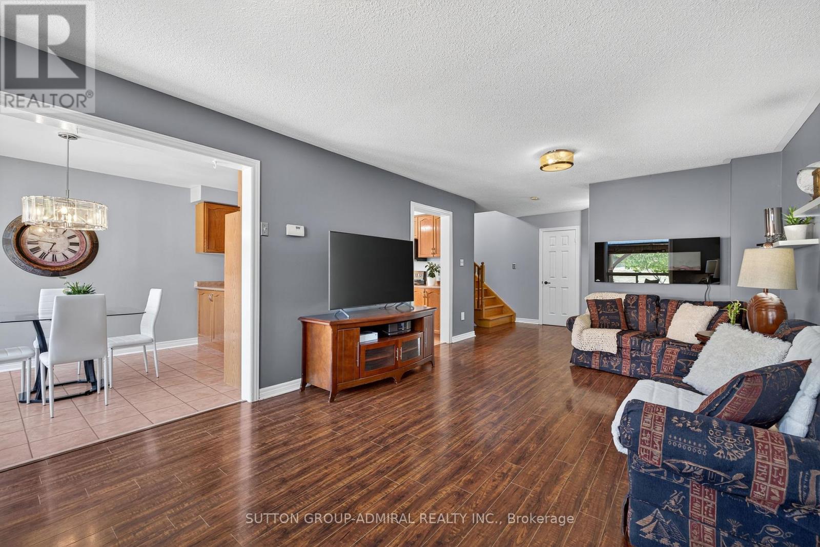 93 Harvest Moon Drive, Caledon, Ontario  L7E 2K8 - Photo 14 - W12408612