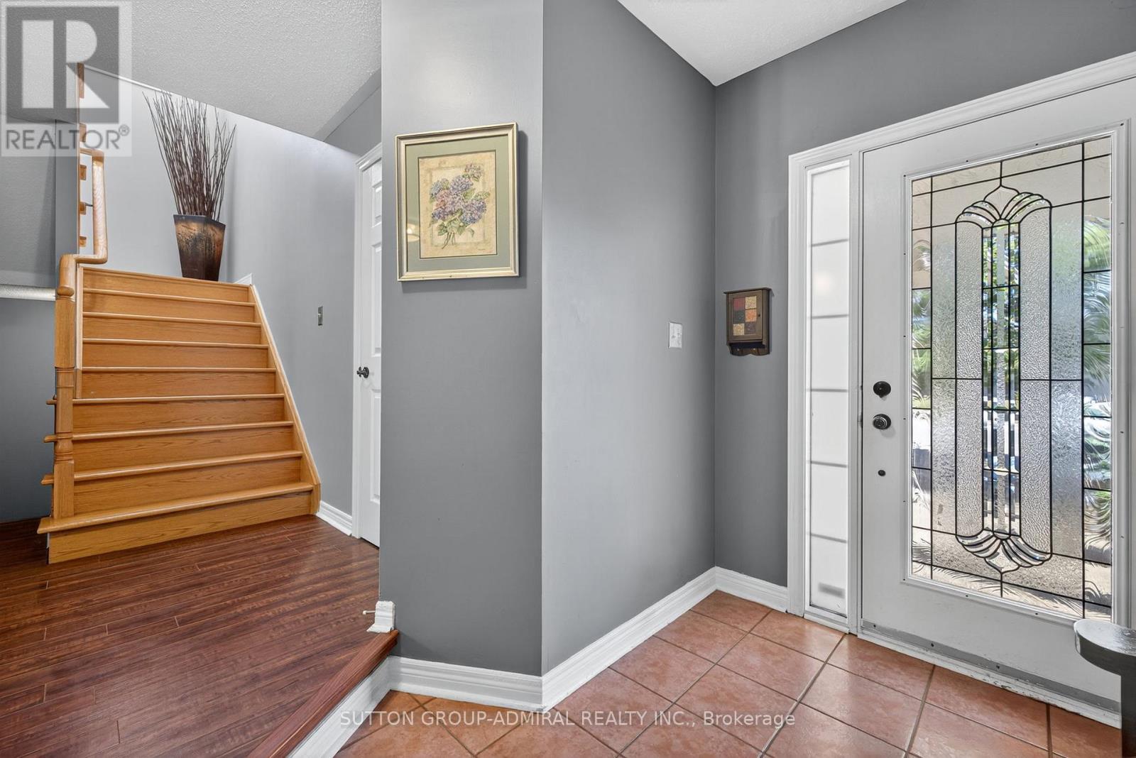 93 Harvest Moon Drive, Caledon, Ontario  L7E 2K8 - Photo 6 - W12408612