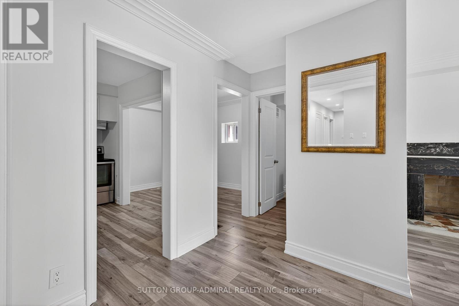 34 Knox Avenue, Toronto, Ontario  M9L 2M3 - Photo 8 - W12408587