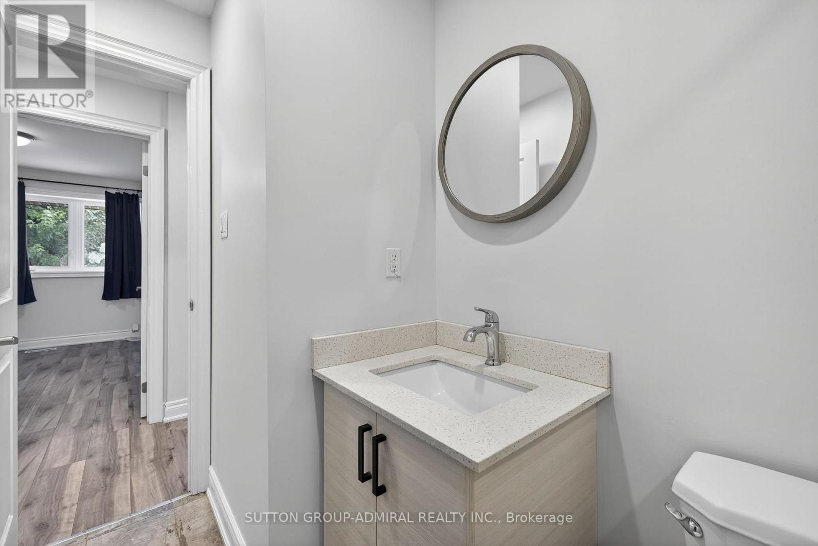 34 Knox Avenue, Toronto, Ontario  M9L 2M3 - Photo 24 - W12408587