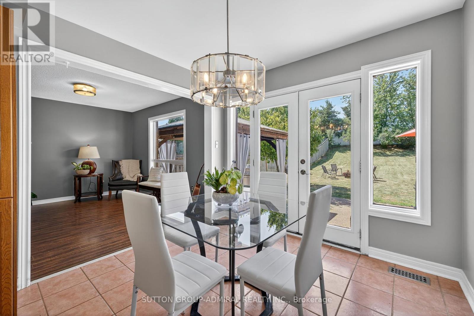 93 Harvest Moon Drive, Caledon, Ontario  L7E 2K8 - Photo 19 - W12408612