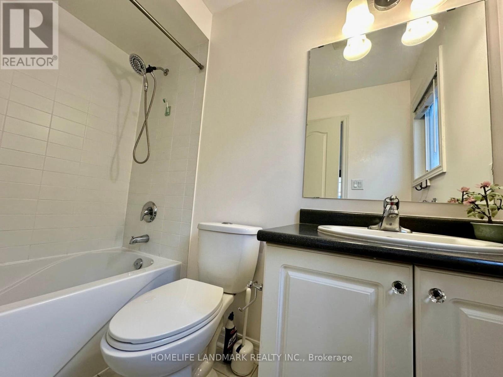 59 Faris Street, Bradford West Gwillimbury, Ontario  L3Z 0C5 - Photo 15 - N12429338