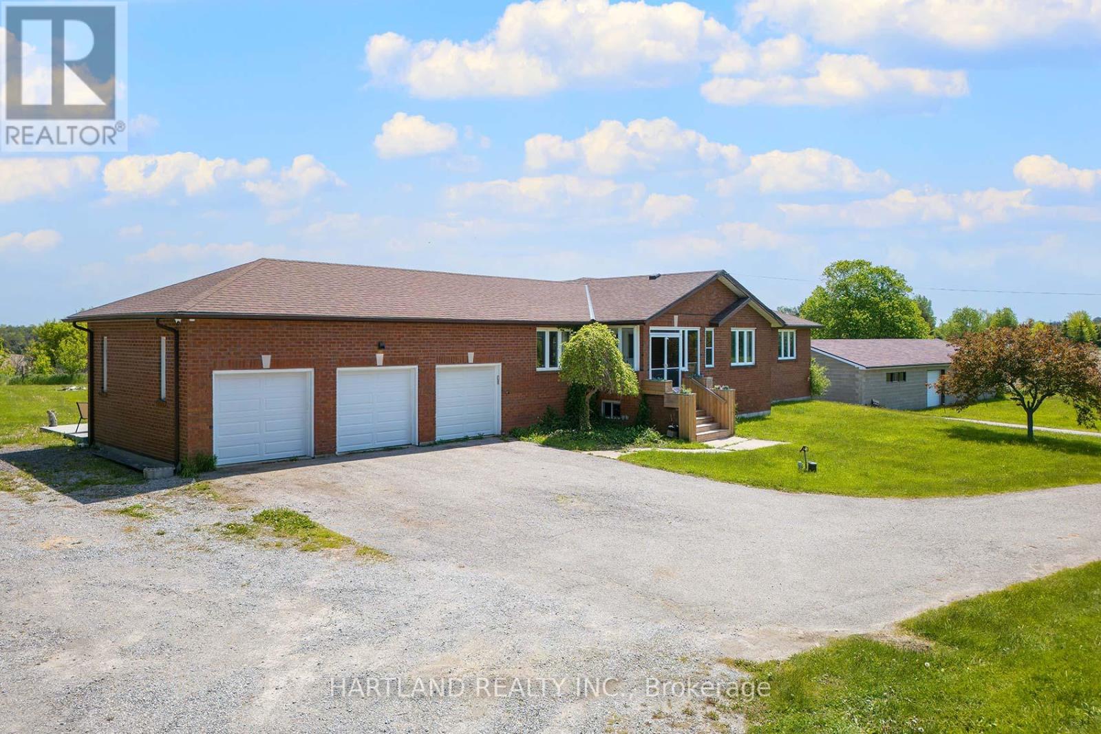 5125 Concession 4 Road E, Uxbridge, Ontario  L0C 1A0 - Photo 4 - N12429429