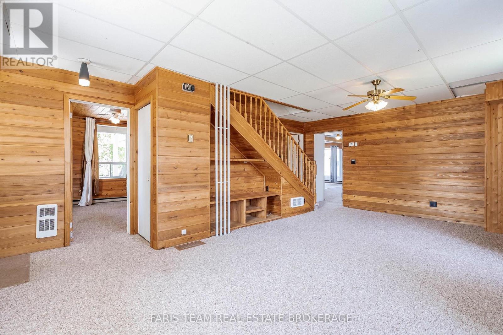 346 Lafontaine Road W, Tiny, Ontario  L9M 0H1 - Photo 12 - S12429384