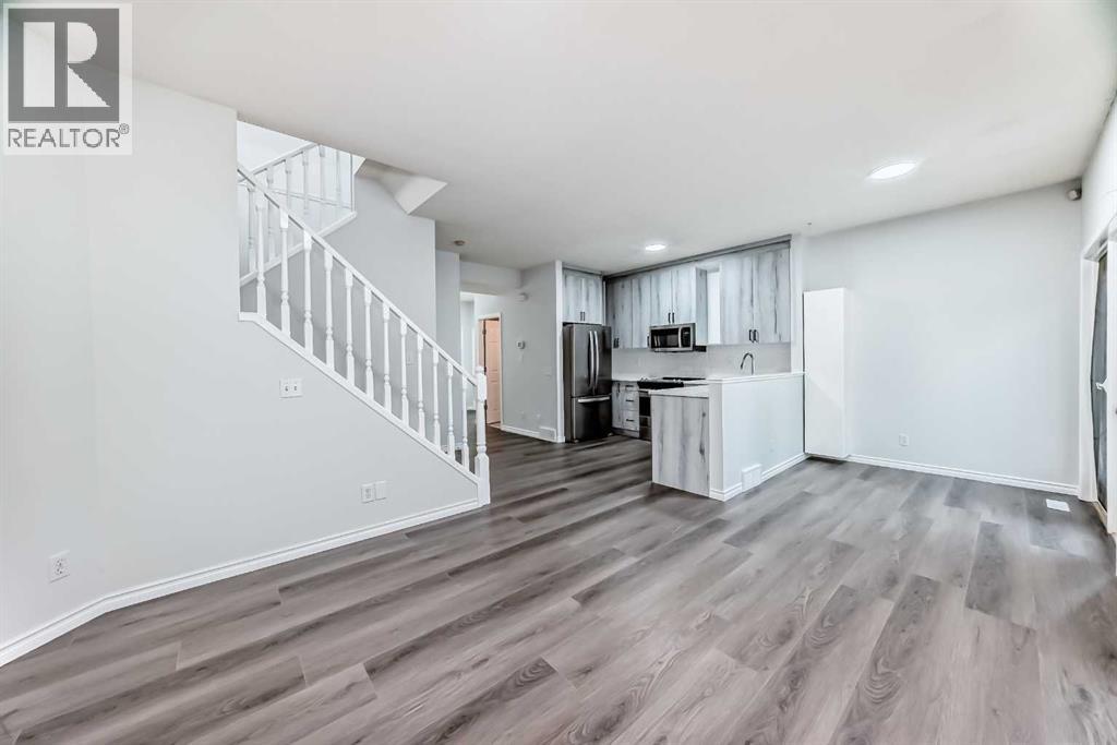 92 Simcoe Place Sw, Calgary, Alberta  T3H 4T8 - Photo 13 - A2260319