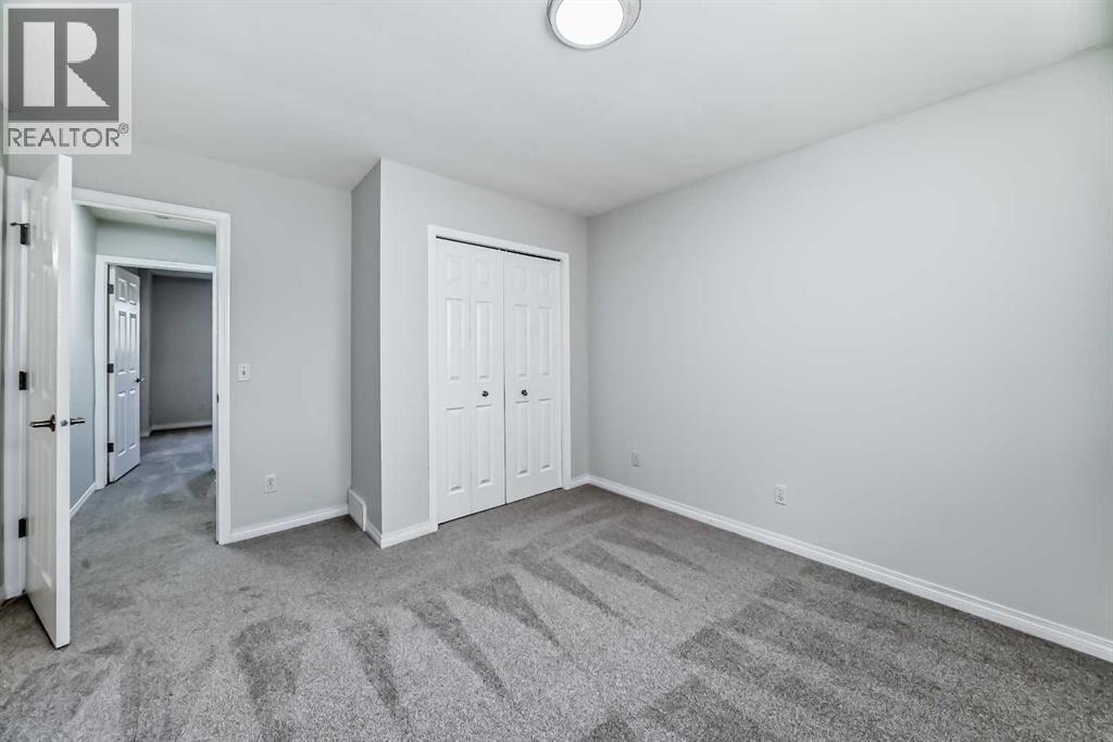 92 Simcoe Place Sw, Calgary, Alberta  T3H 4T8 - Photo 19 - A2260319