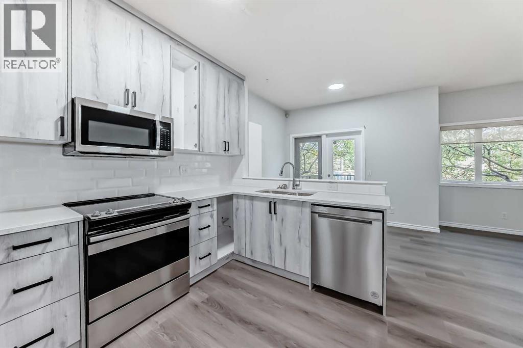 92 Simcoe Place Sw, Calgary, Alberta  T3H 4T8 - Photo 22 - A2260319