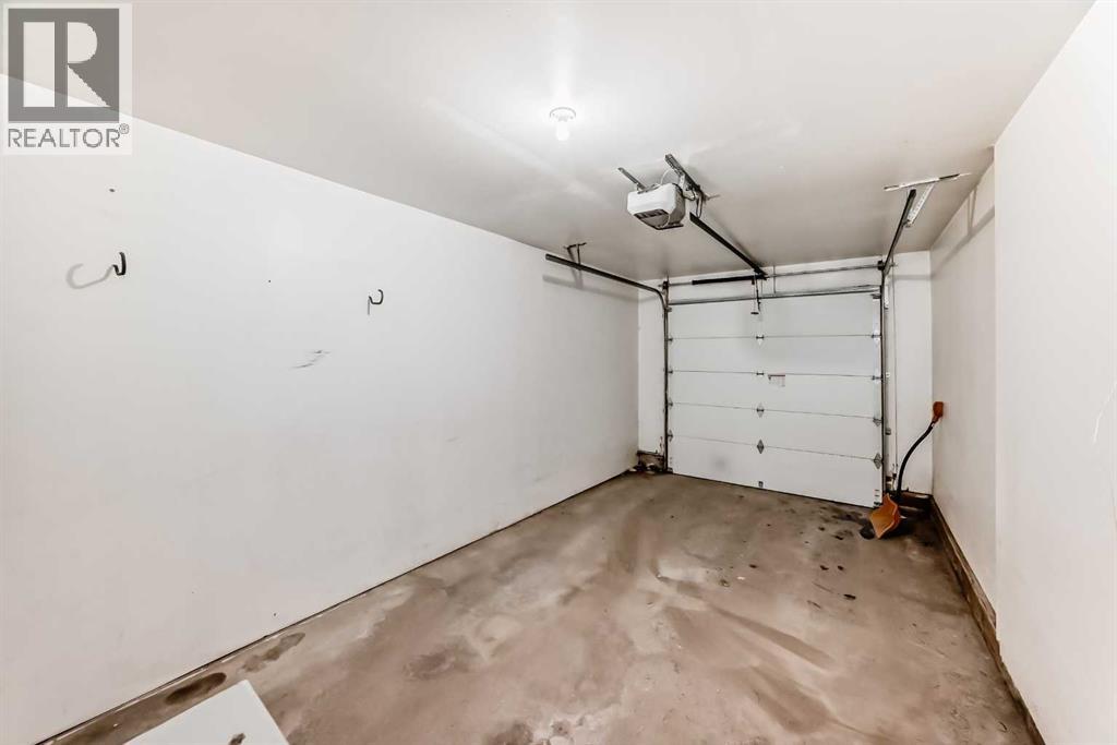 92 Simcoe Place Sw, Calgary, Alberta  T3H 4T8 - Photo 46 - A2260319