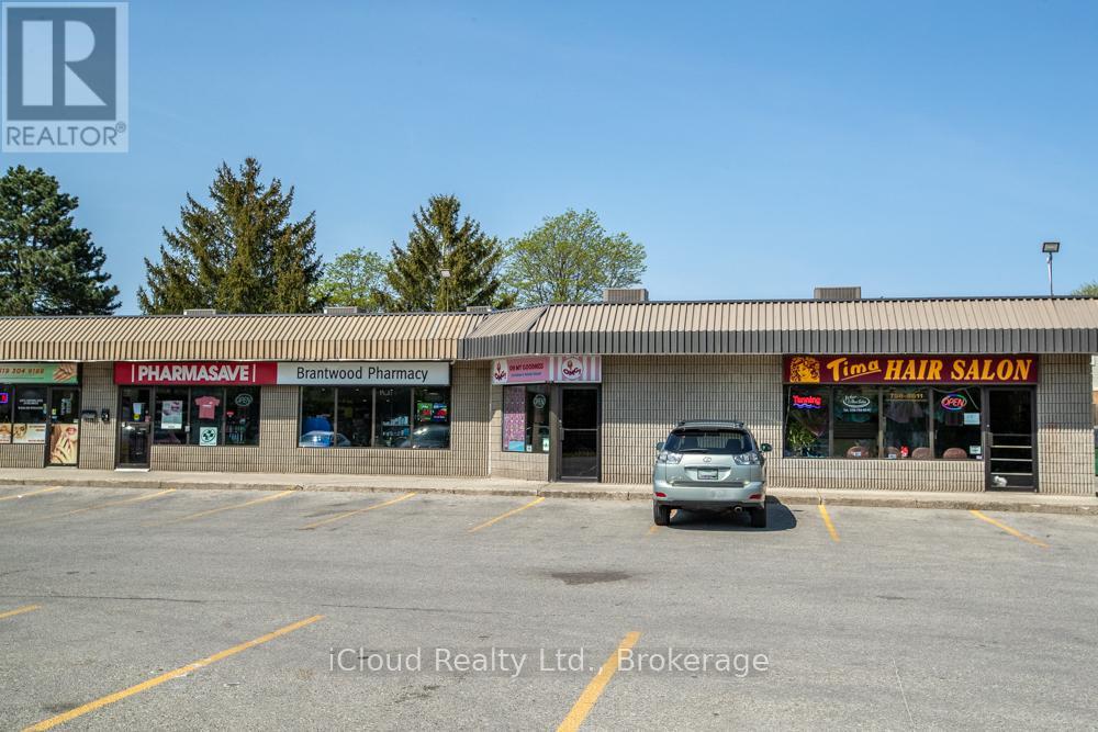 170 Brantwood Park, Brantford, Ontario  N3P 1N7 - Photo 1 - X12312518