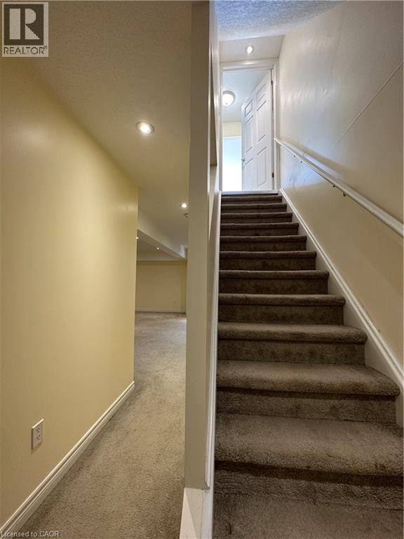 76 Templewood Drive, Kitchener, Ontario  N2R 1X3 - Photo 22 - 40773827