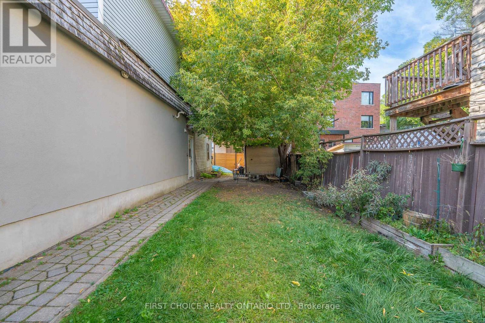 253 Frechette Street, Ottawa, Ontario  K1L 7T3 - Photo 2 - X12345748