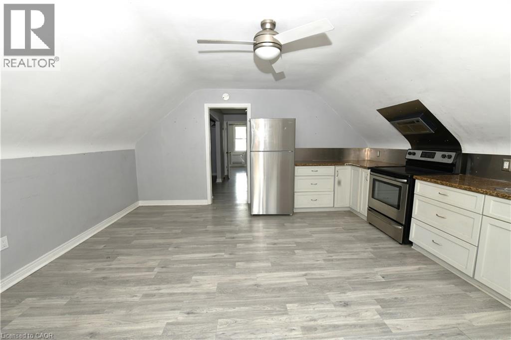 2070 Churchill Avenue, Burlington, Ontario  L7R 3T7 - Photo 9 - 40727733