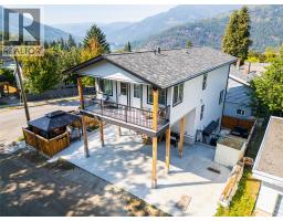 1311 Stanley Street, nelson, British Columbia