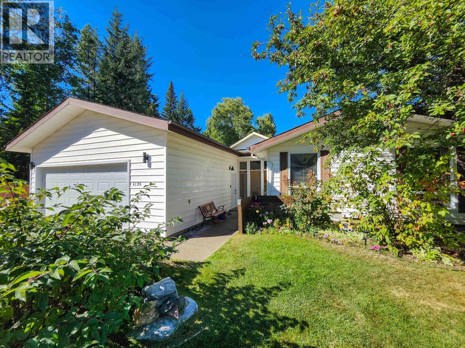 5125 Simon Fraser Avenue, Prince George, British Columbia  V2N 2B7 - Photo 32 - R3048311