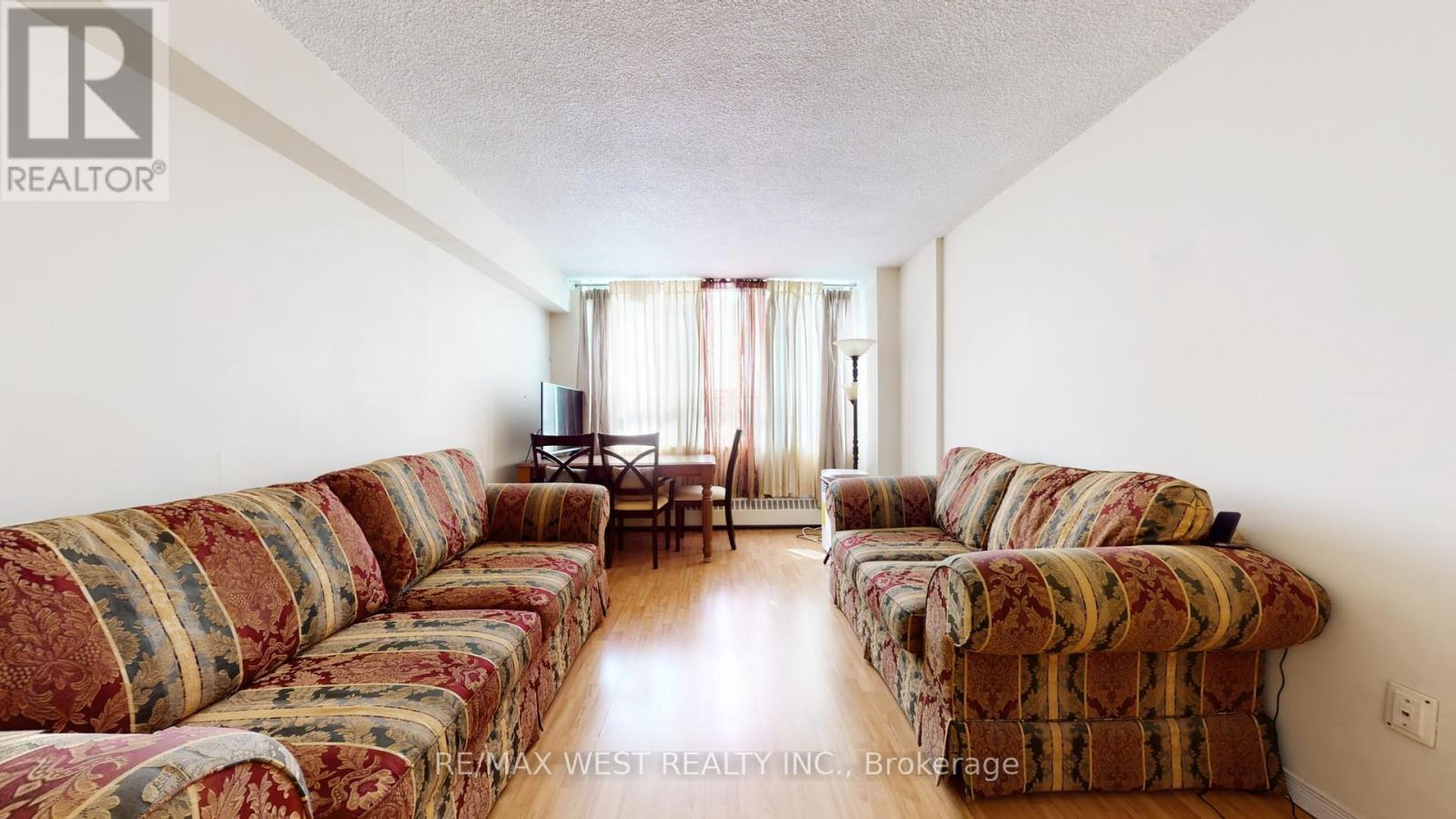 210 - 940 Caledonia Road, Toronto, Ontario  M6B 3Y4 - Photo 5 - W12429322