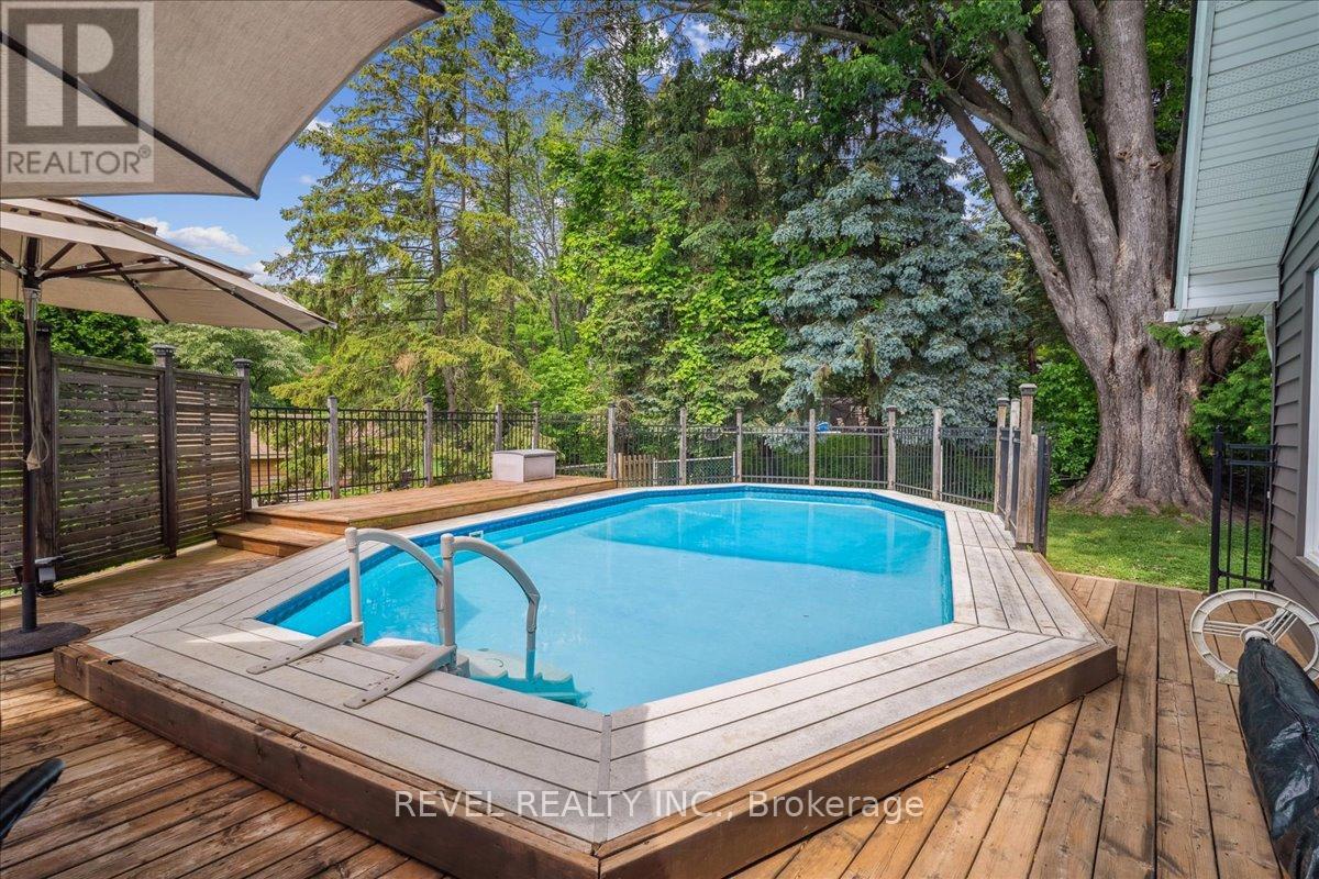 15 Ireson Road, Burlington, Ontario  L7R 3X5 - Photo 41 - W12429324