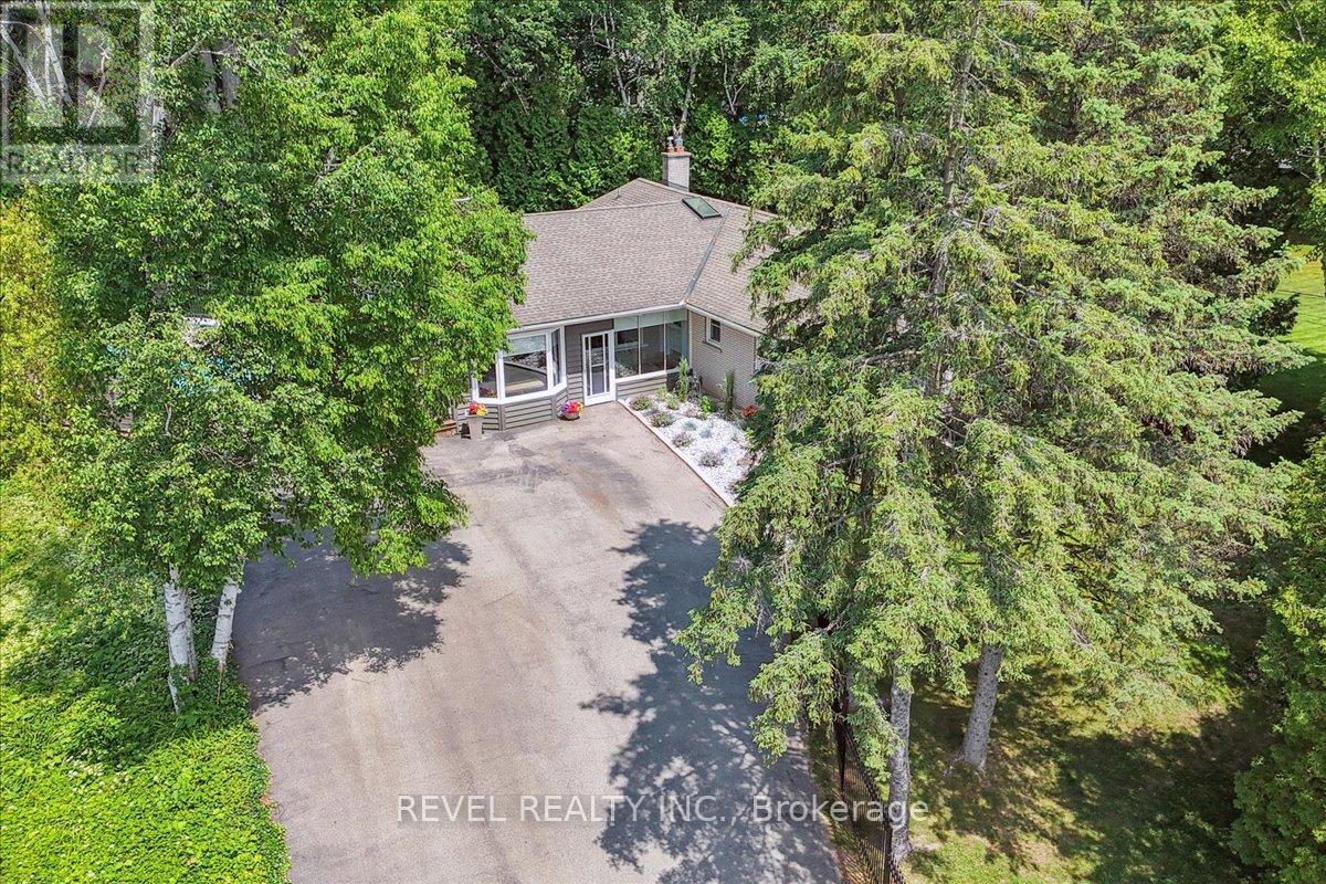15 Ireson Road, Burlington, Ontario  L7R 3X5 - Photo 46 - W12429324