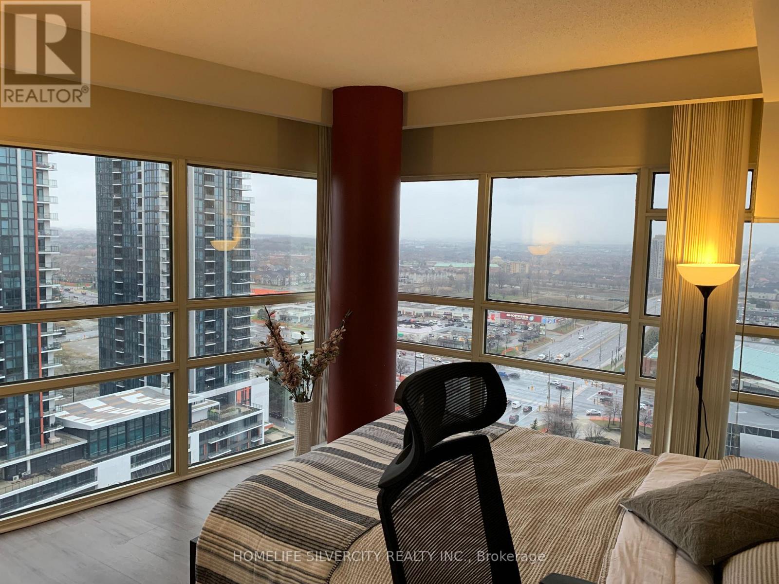 2201 - 50 Eglinton Avenue W, Mississauga, Ontario  L5R 3P5 - Photo 4 - W12429337