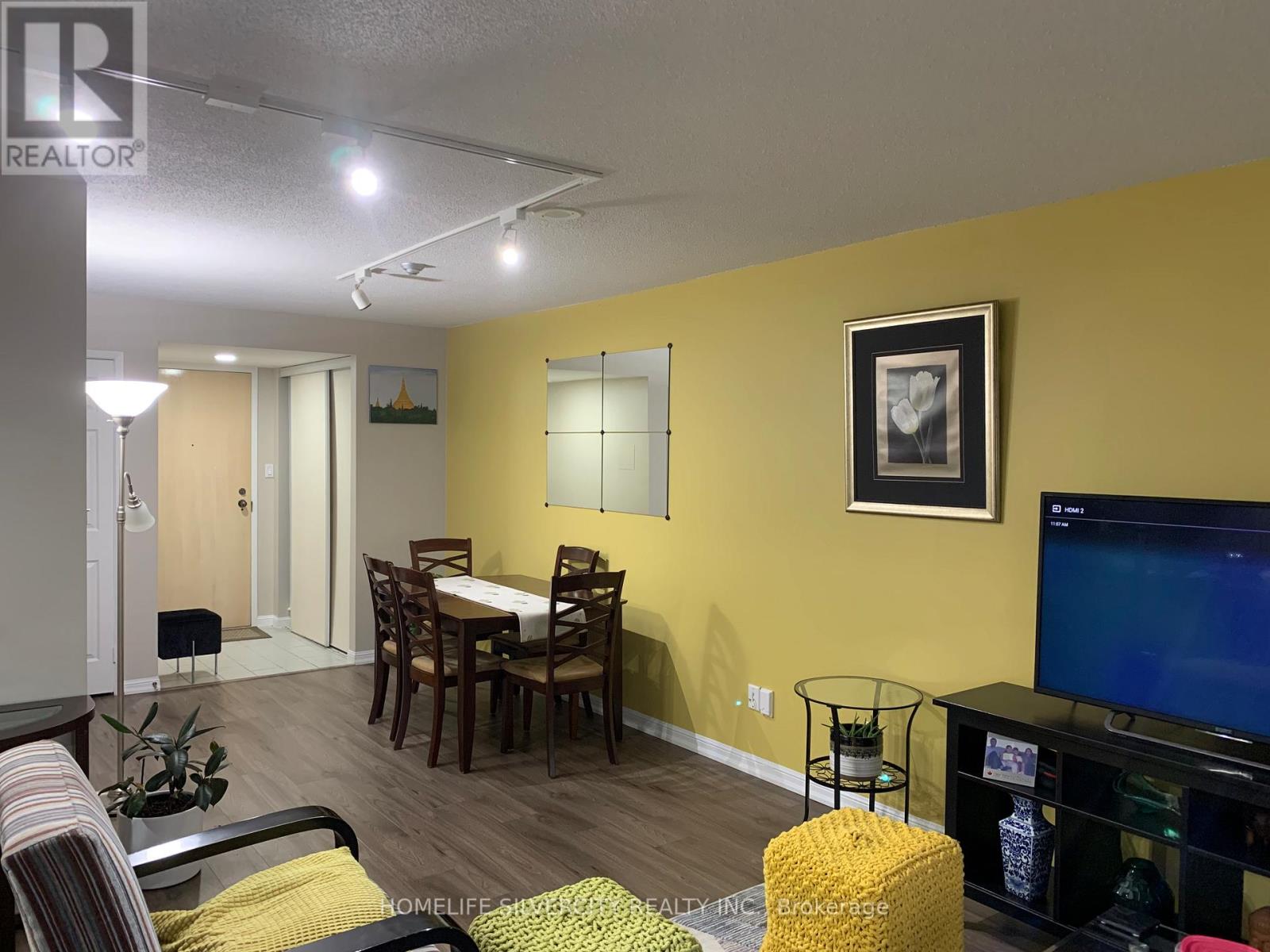 2201 - 50 Eglinton Avenue W, Mississauga, Ontario  L5R 3P5 - Photo 8 - W12429337