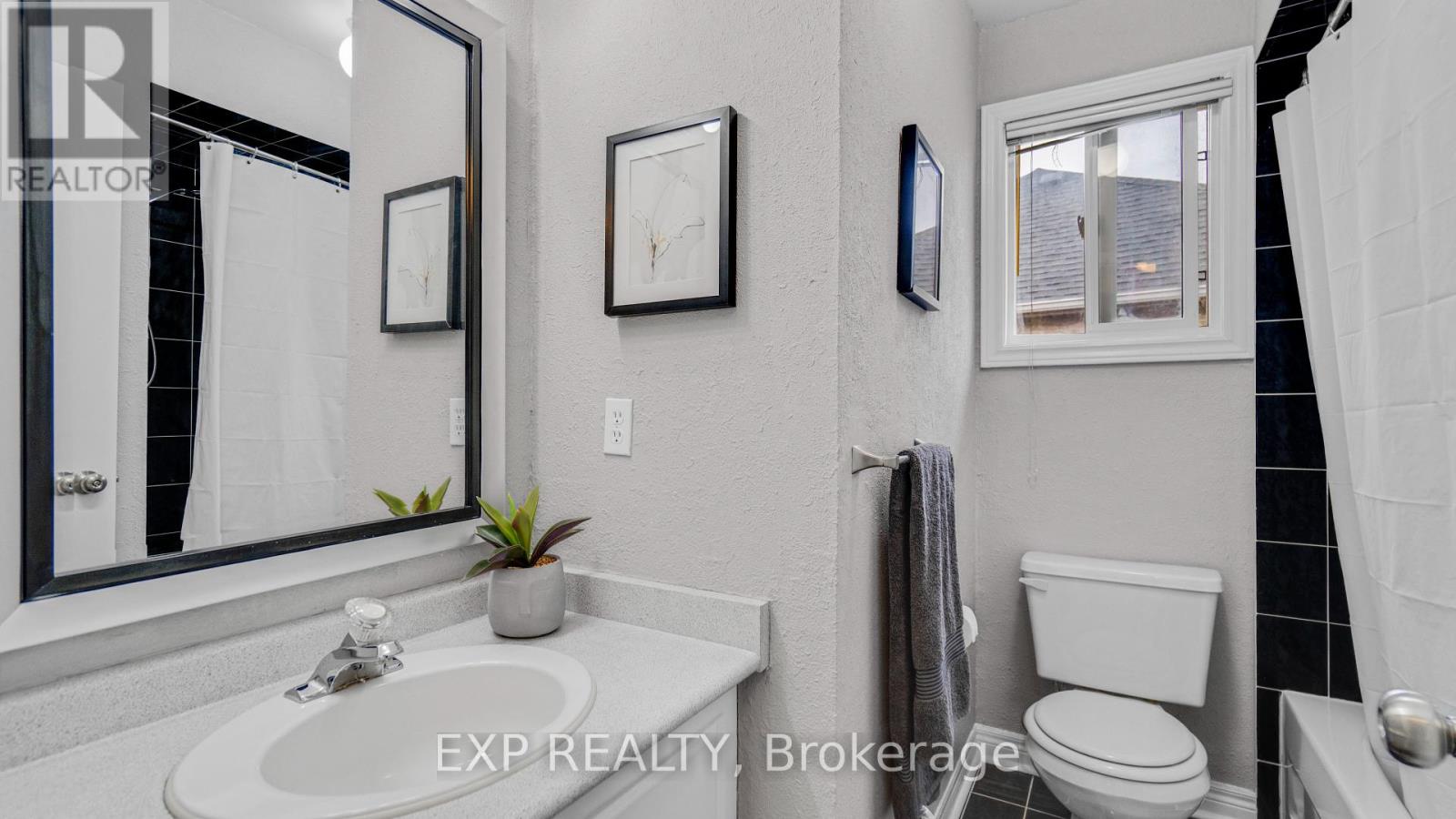 7159 Spyglass Crescent, Mississauga, Ontario  L5N 7H3 - Photo 23 - W12429339
