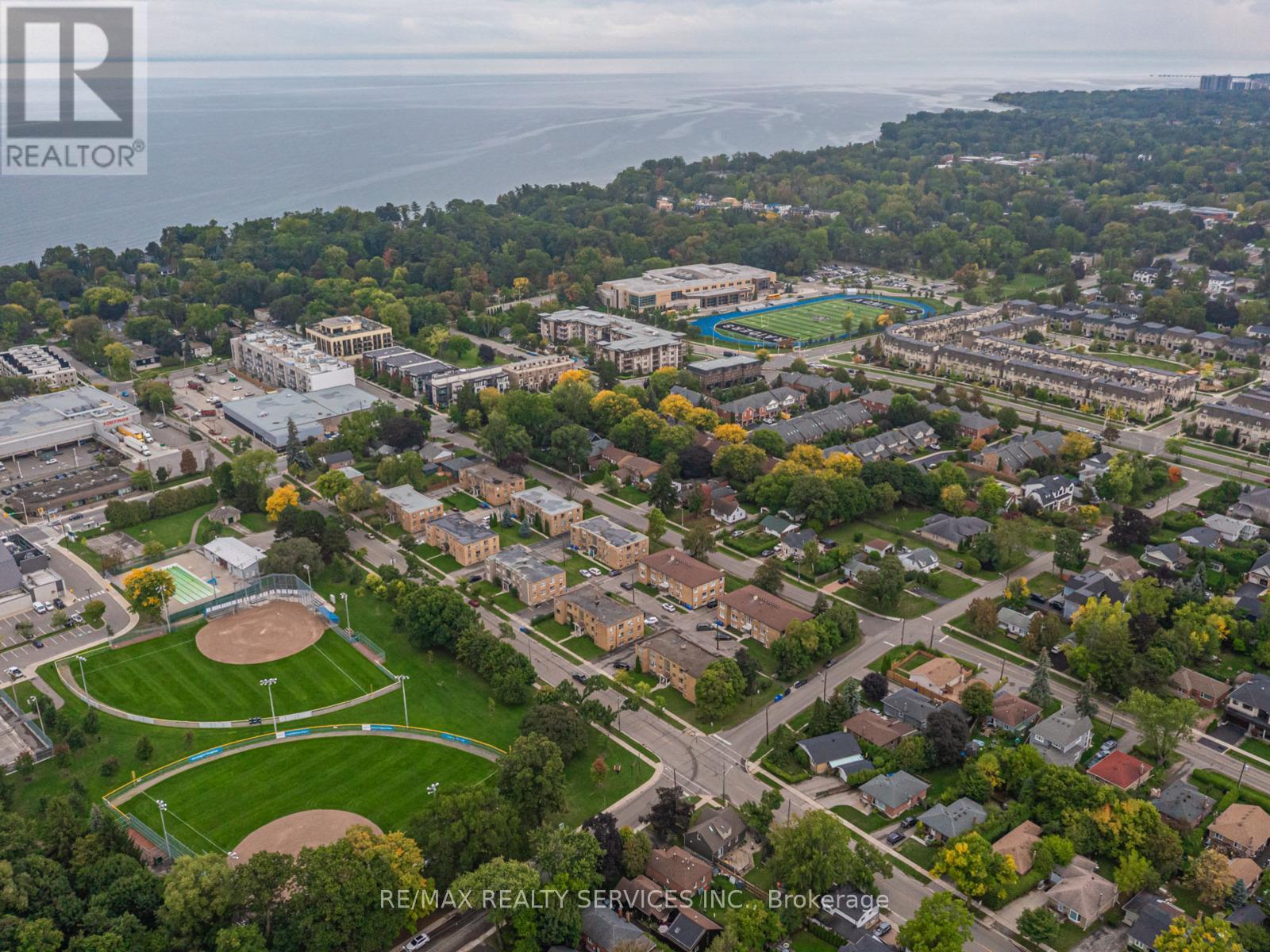191 Deane Avenue, Oakville, Ontario  L6K 1N4 - Photo 42 - W12429352