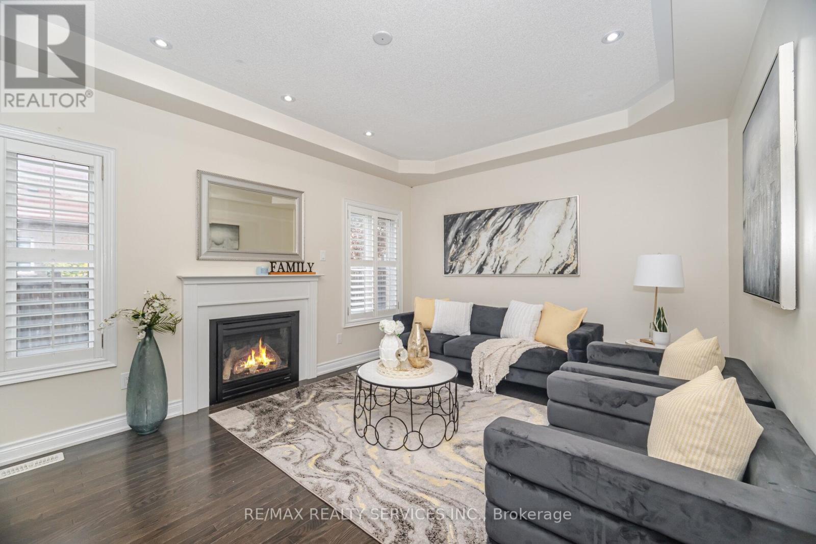 6 Beacon Hill Drive, Brampton, Ontario  L6X 0V6 - Photo 20 - W12429362