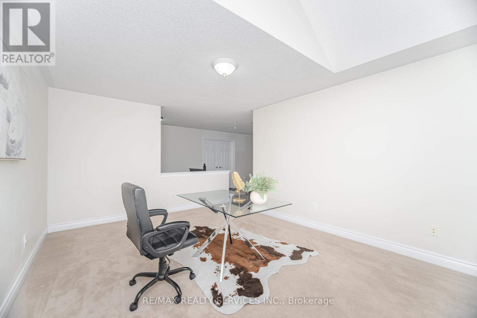 6 Beacon Hill Drive, Brampton, Ontario  L6X 0V6 - Photo 30 - W12429362