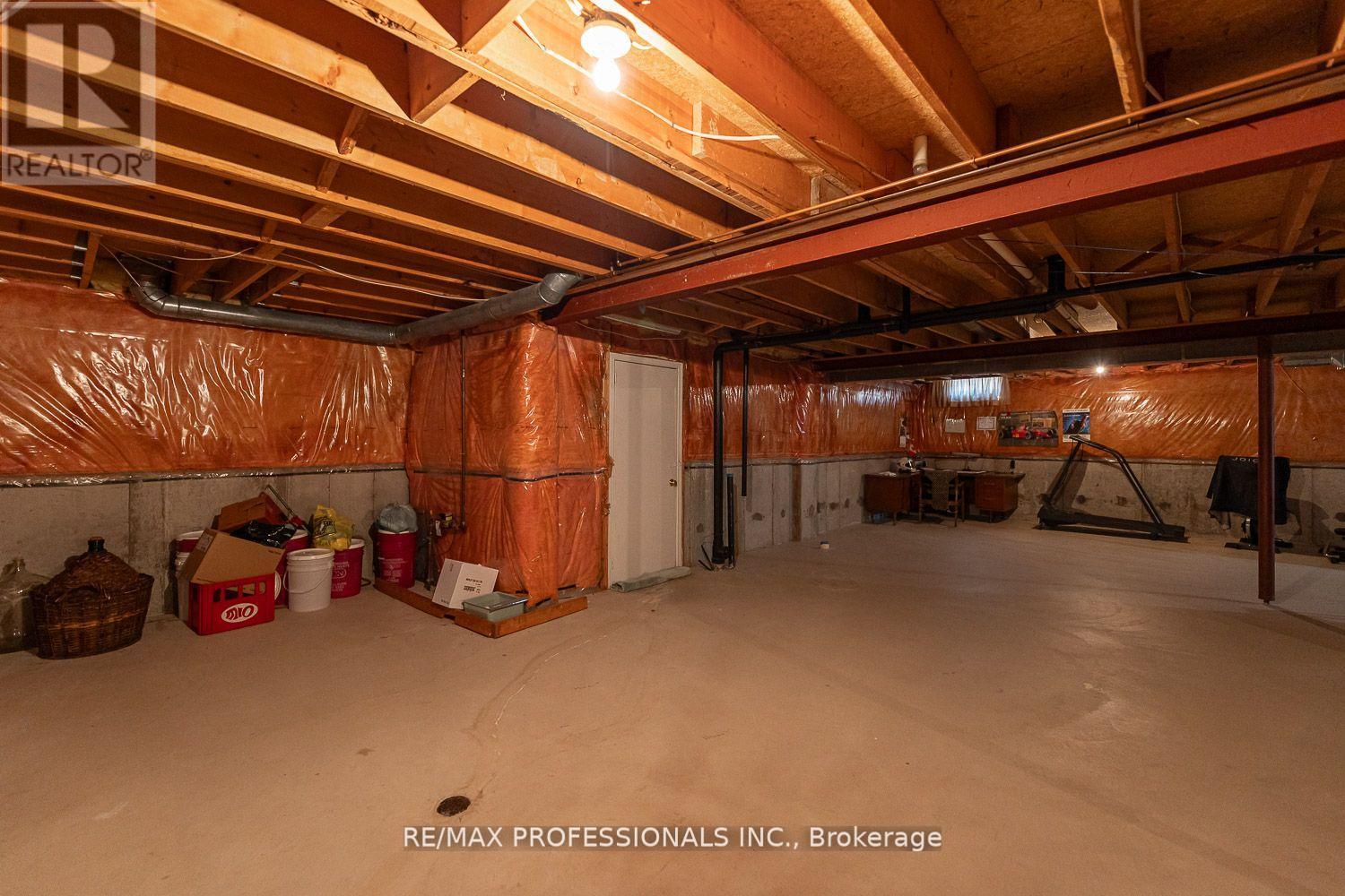 41 Mccabe Crescent, Caledon, Ontario  L7E 5W8 - Photo 22 - W12429366