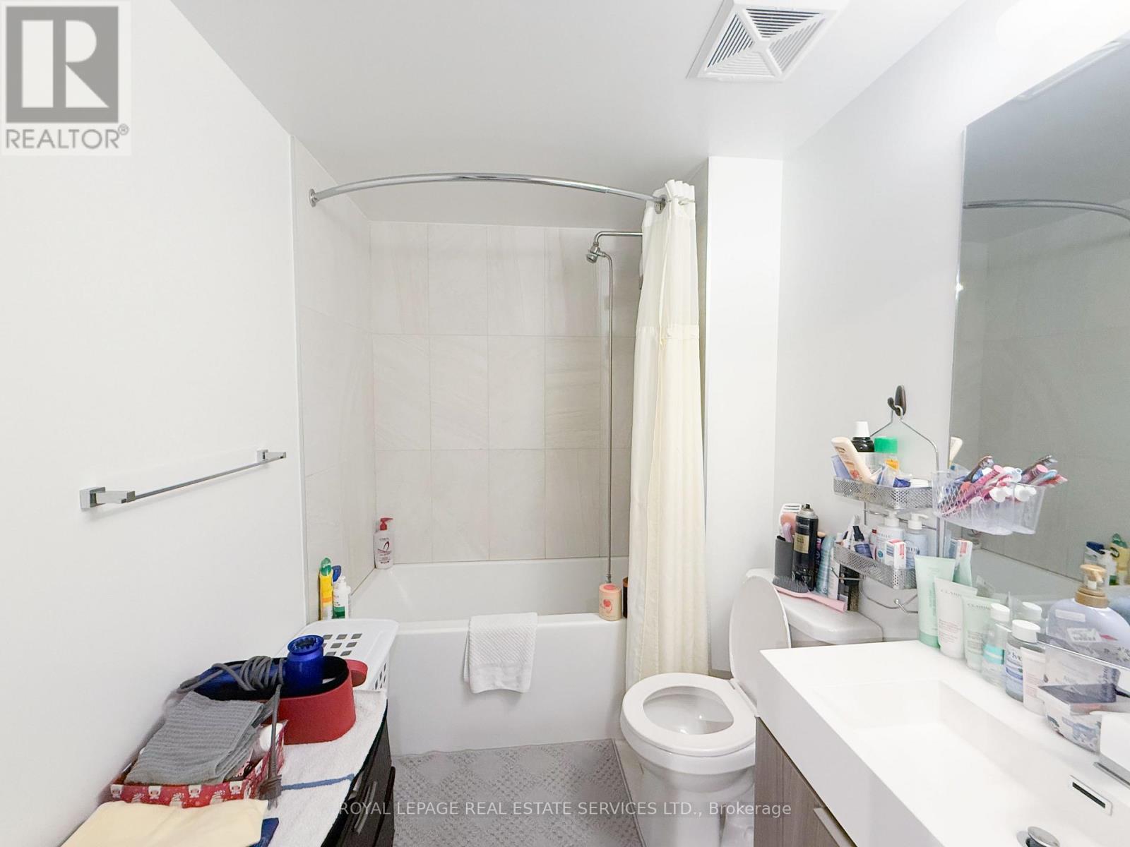 1506 - 30 Samuel Wood Way, Toronto, Ontario  M9B 0C9 - Photo 8 - W12429425