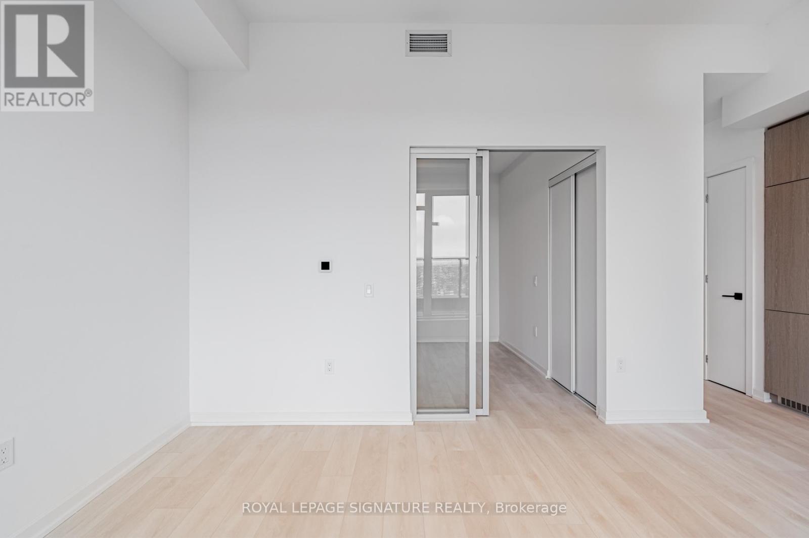 2307 - 1285 Dupont Street, Toronto, Ontario  M6H 0E3 - Photo 15 - W12429434