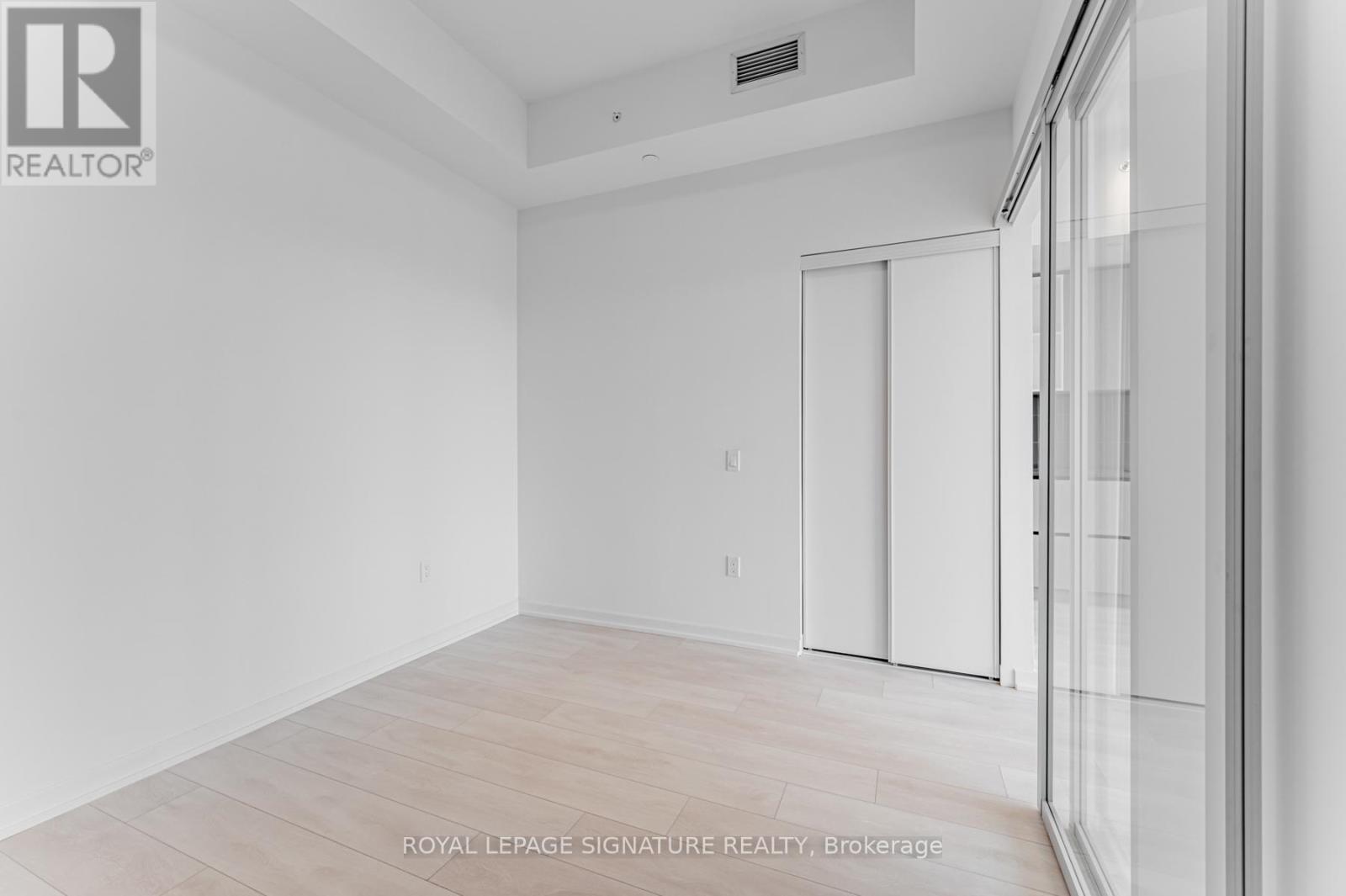 2307 - 1285 Dupont Street, Toronto, Ontario  M6H 0E3 - Photo 19 - W12429434