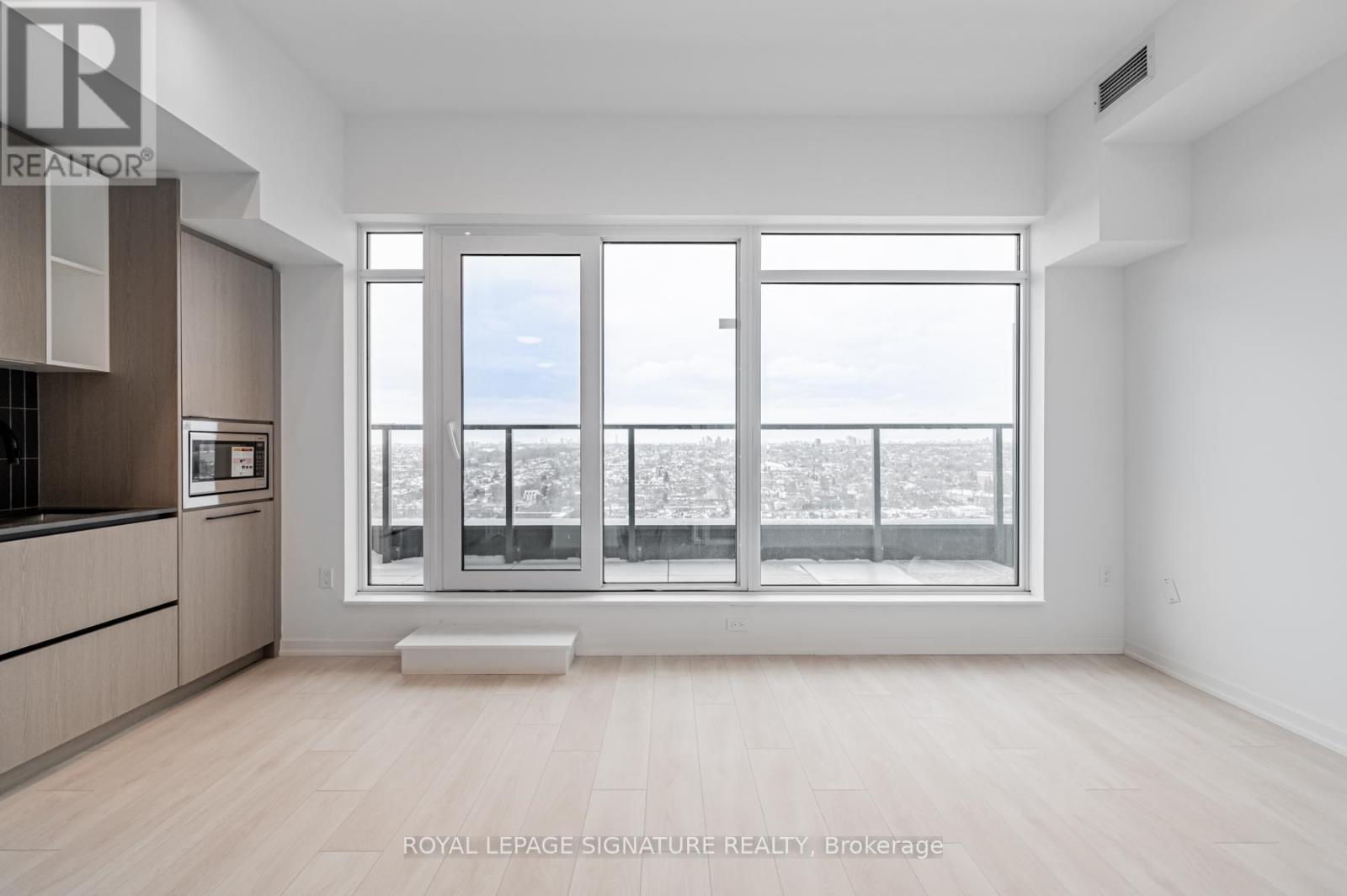 2307 - 1285 Dupont Street, Toronto, Ontario  M6H 0E3 - Photo 6 - W12429434