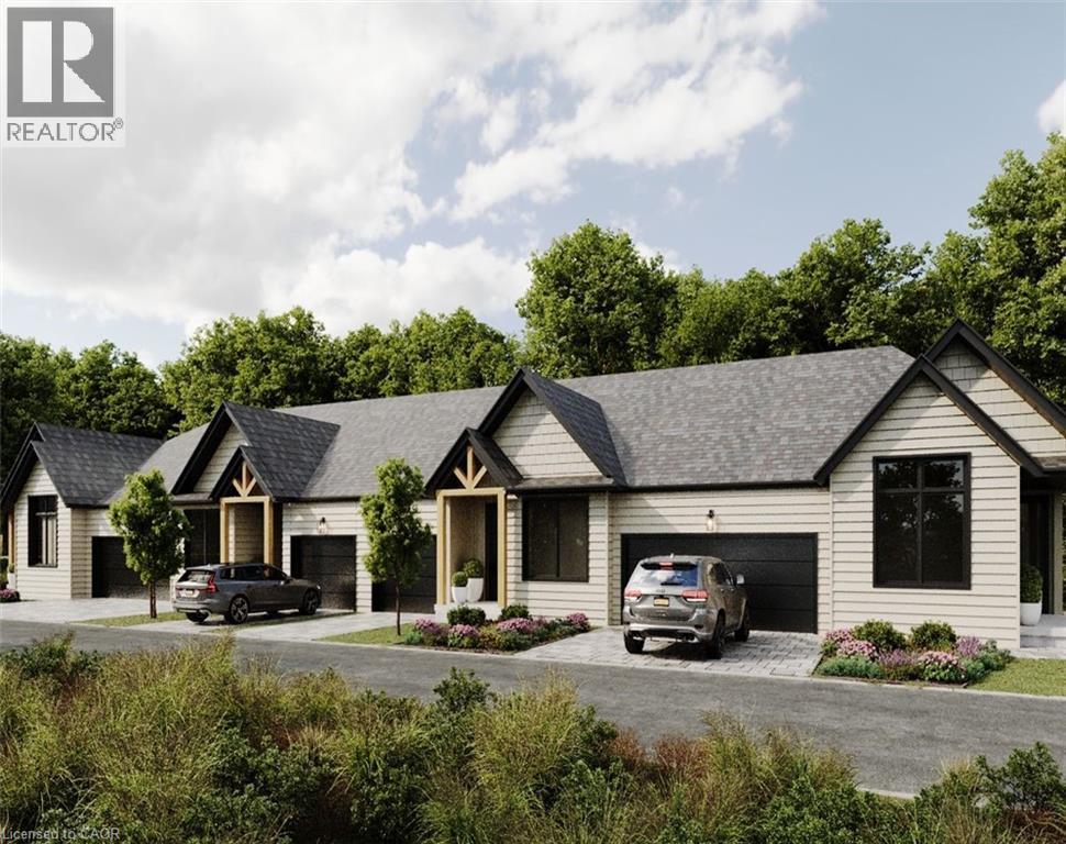 54 ST ANDREWS Circle Unit# 1, Huntsville, Ontario