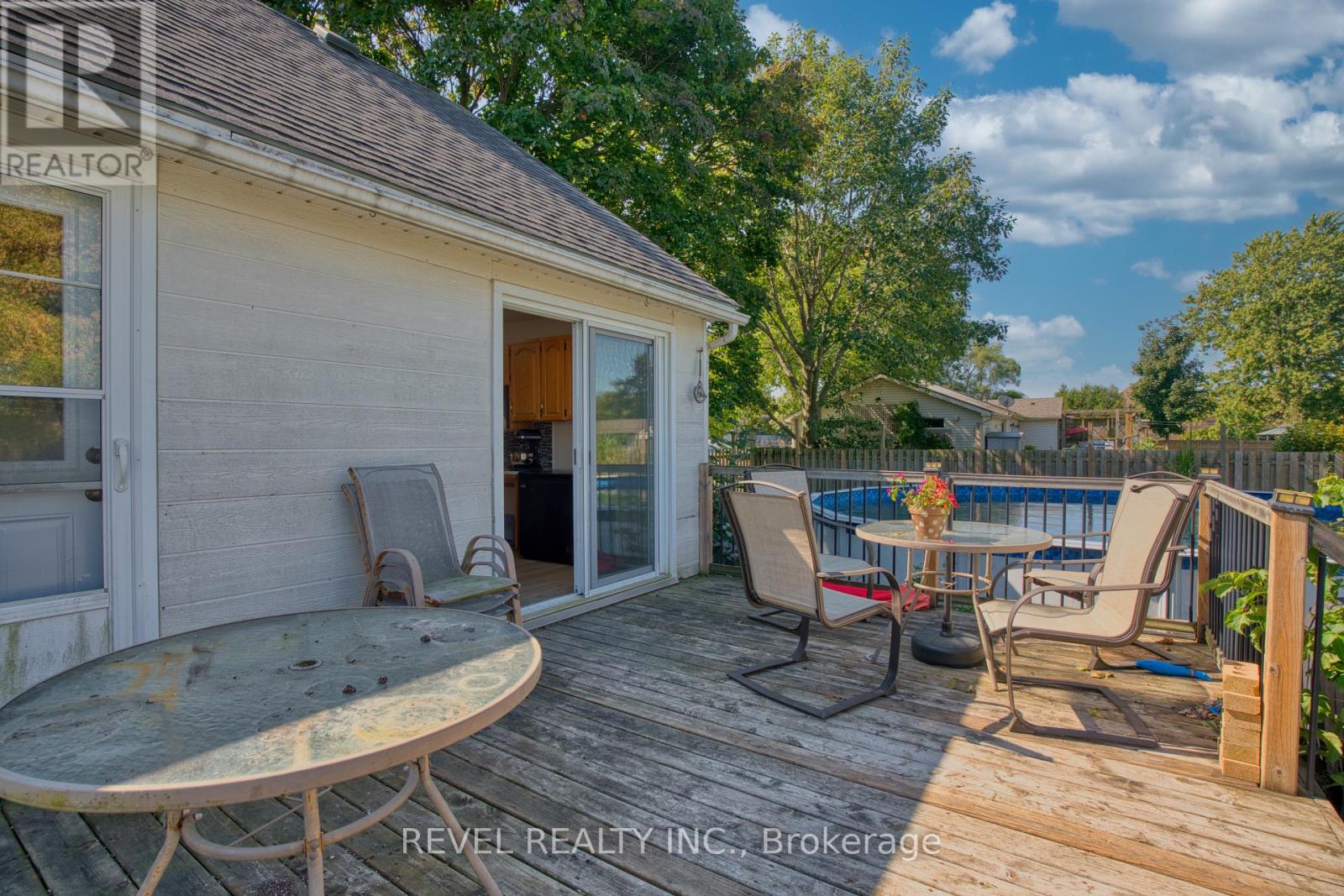 15330 Plover Mills Road, Middlesex Centre, Ontario  N0M 2A0 - Photo 16 - X12429501