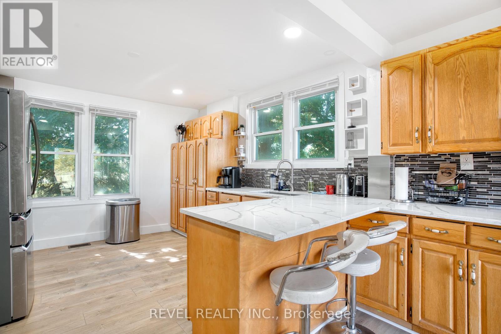 15330 Plover Mills Road, Middlesex Centre, Ontario  N0M 2A0 - Photo 7 - X12429501