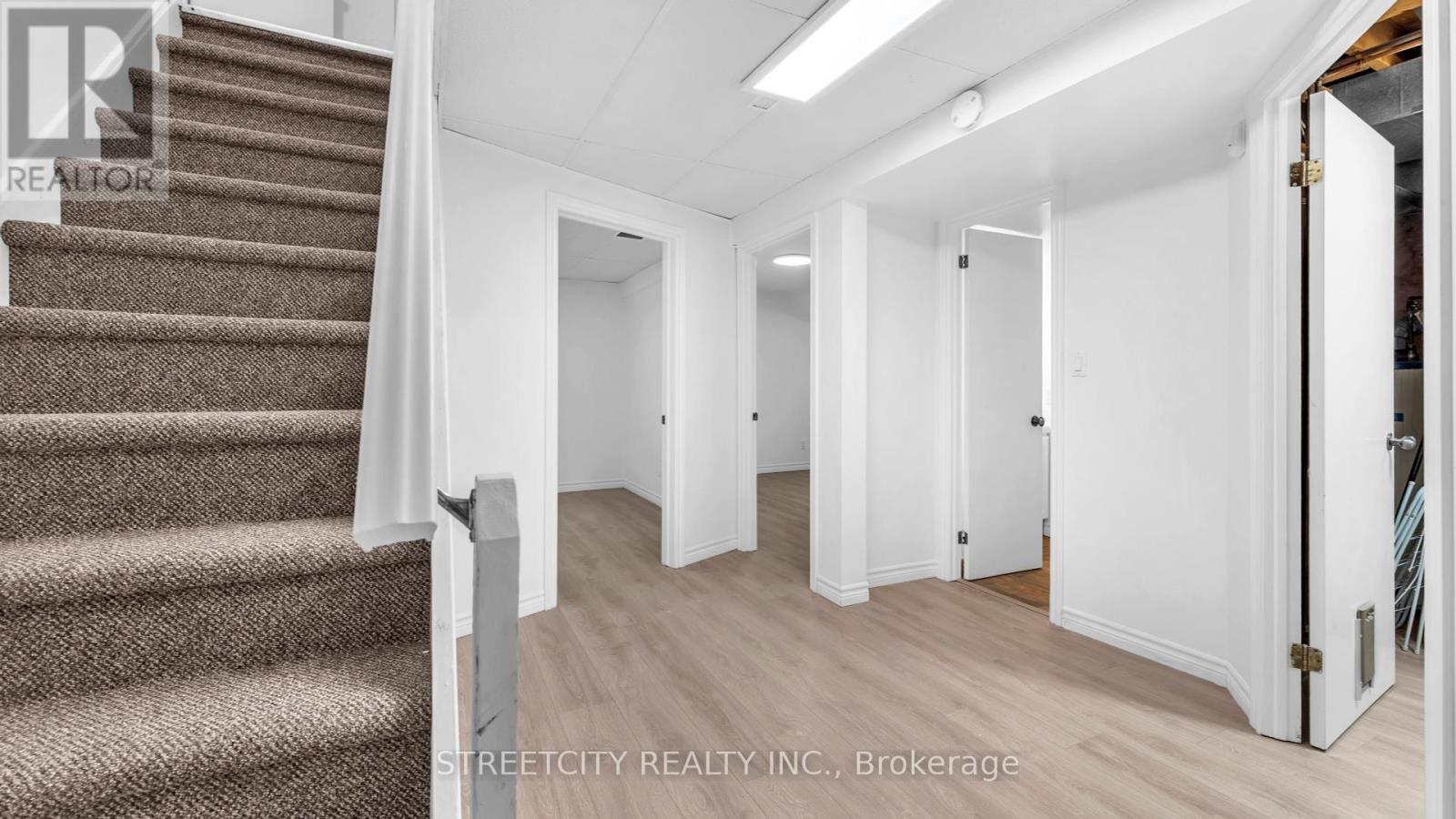 151 Walmer Gardens, London North, Ontario  N6G 4H3 - Photo 22 - X12429505