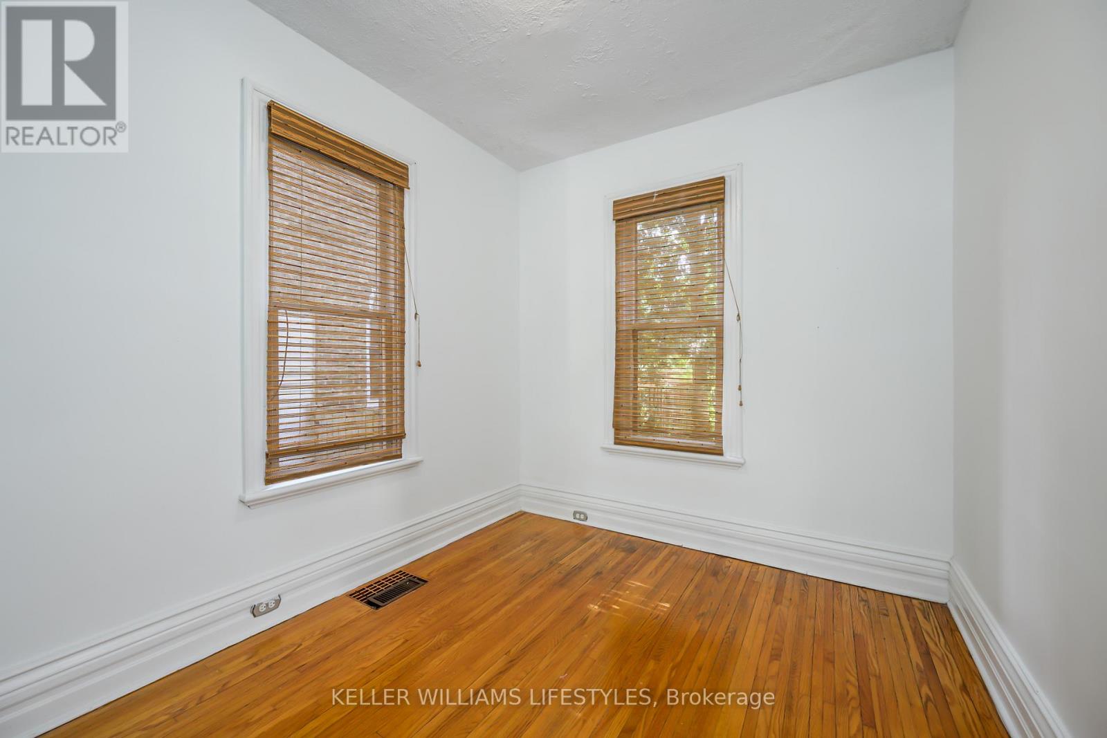753 Lorne Avenue, London East, Ontario  N5W 3K9 - Photo 13 - X12429513