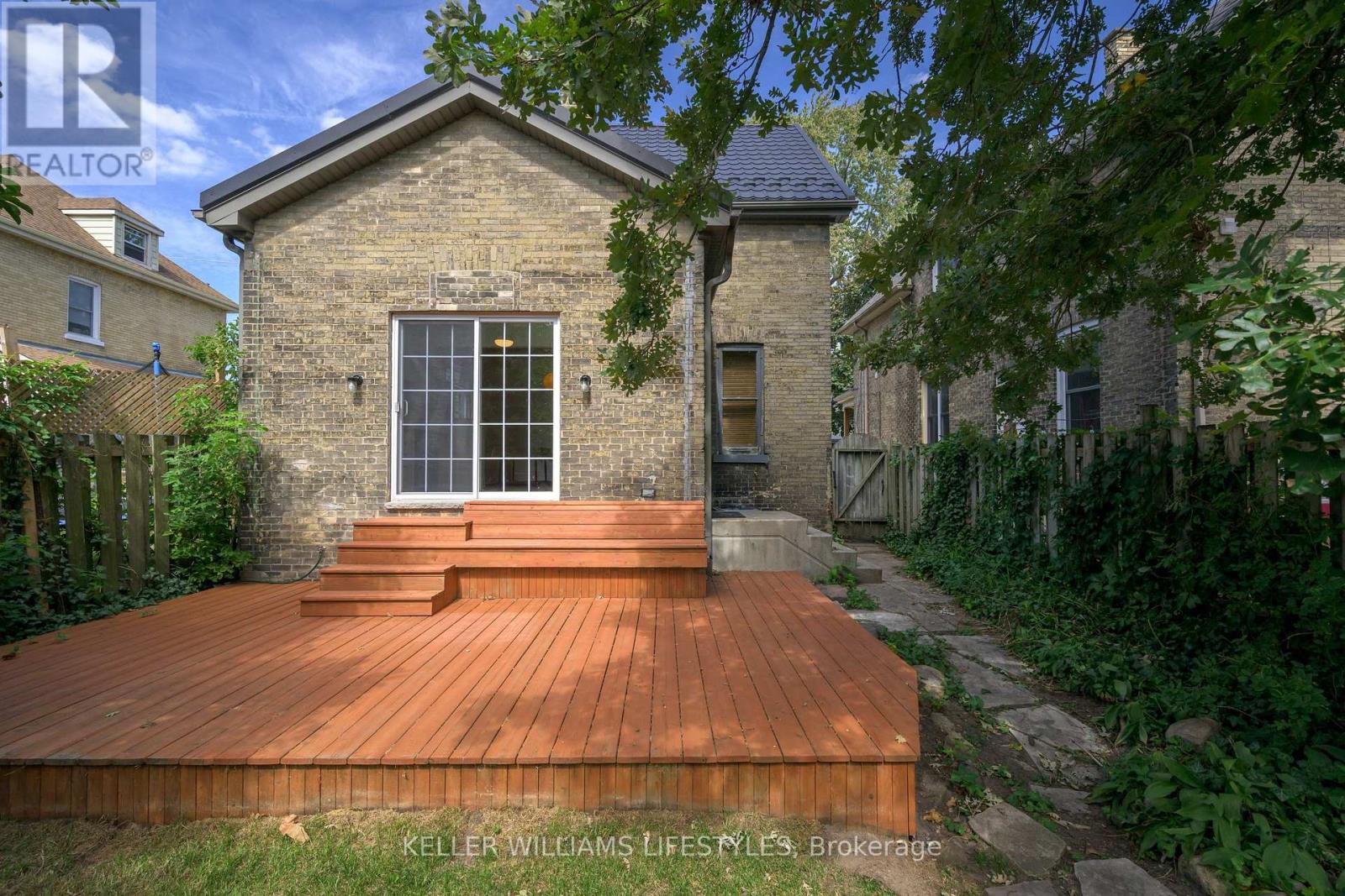 753 Lorne Avenue, London East, Ontario  N5W 3K9 - Photo 32 - X12429513
