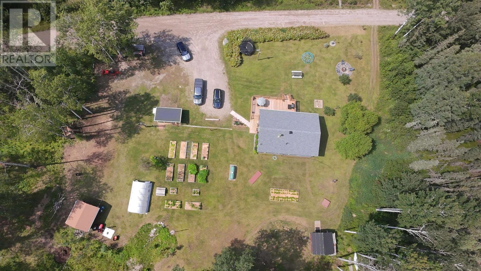 1 Chequis Rd, Geraldton, Ontario  P0T 1M0 - Photo 3 - TB252484
