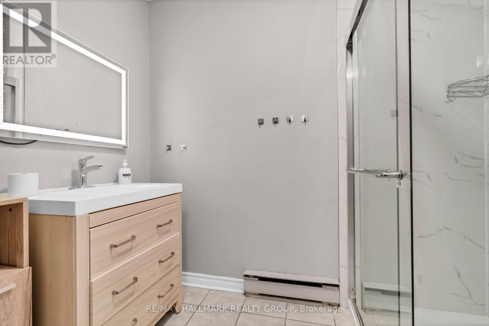 1 - 460 Fenerty Court, Ottawa, Ontario  K2L 3A9 - Photo 16 - X12429511