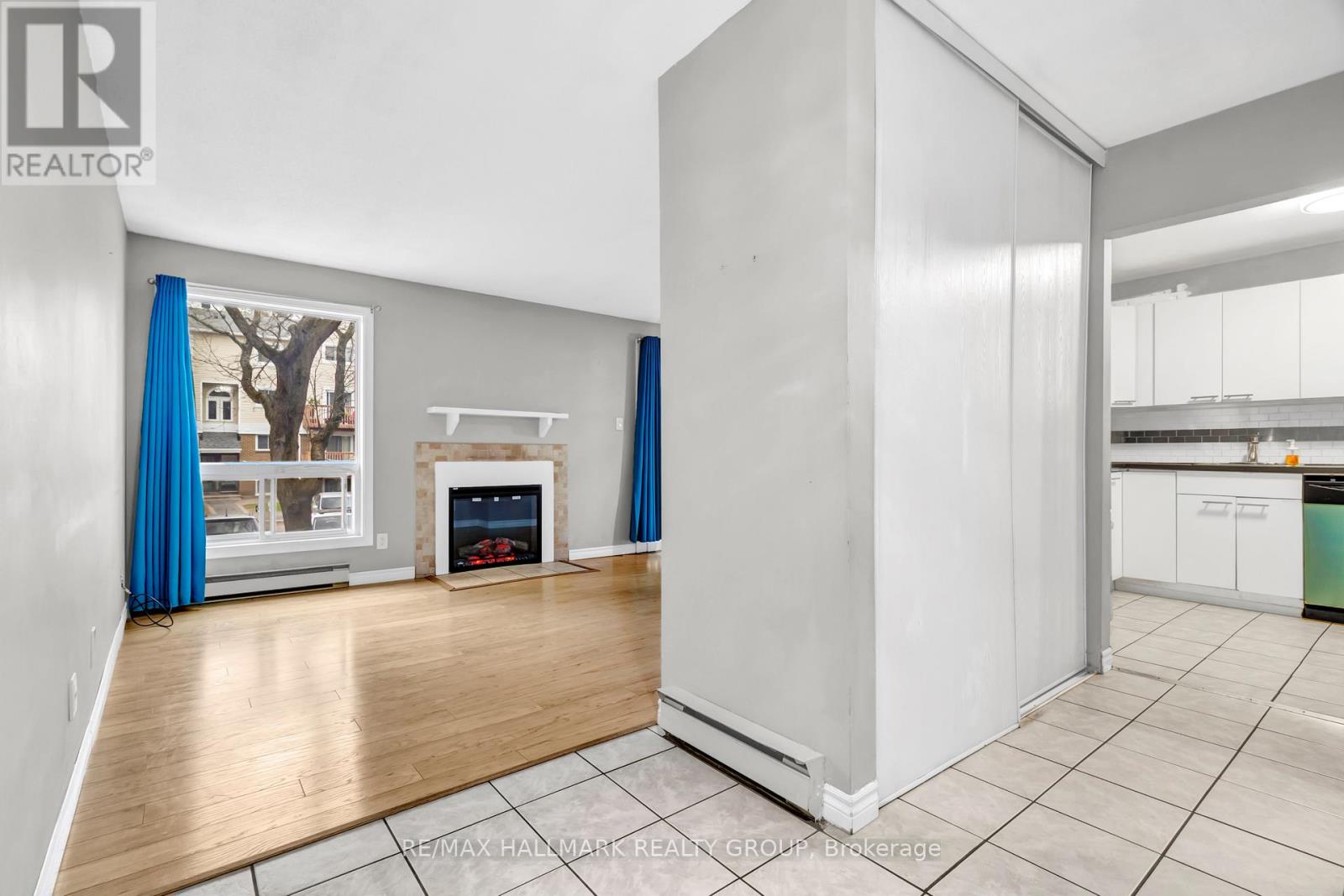 1 - 460 Fenerty Court, Ottawa, Ontario  K2L 3A9 - Photo 5 - X12429511