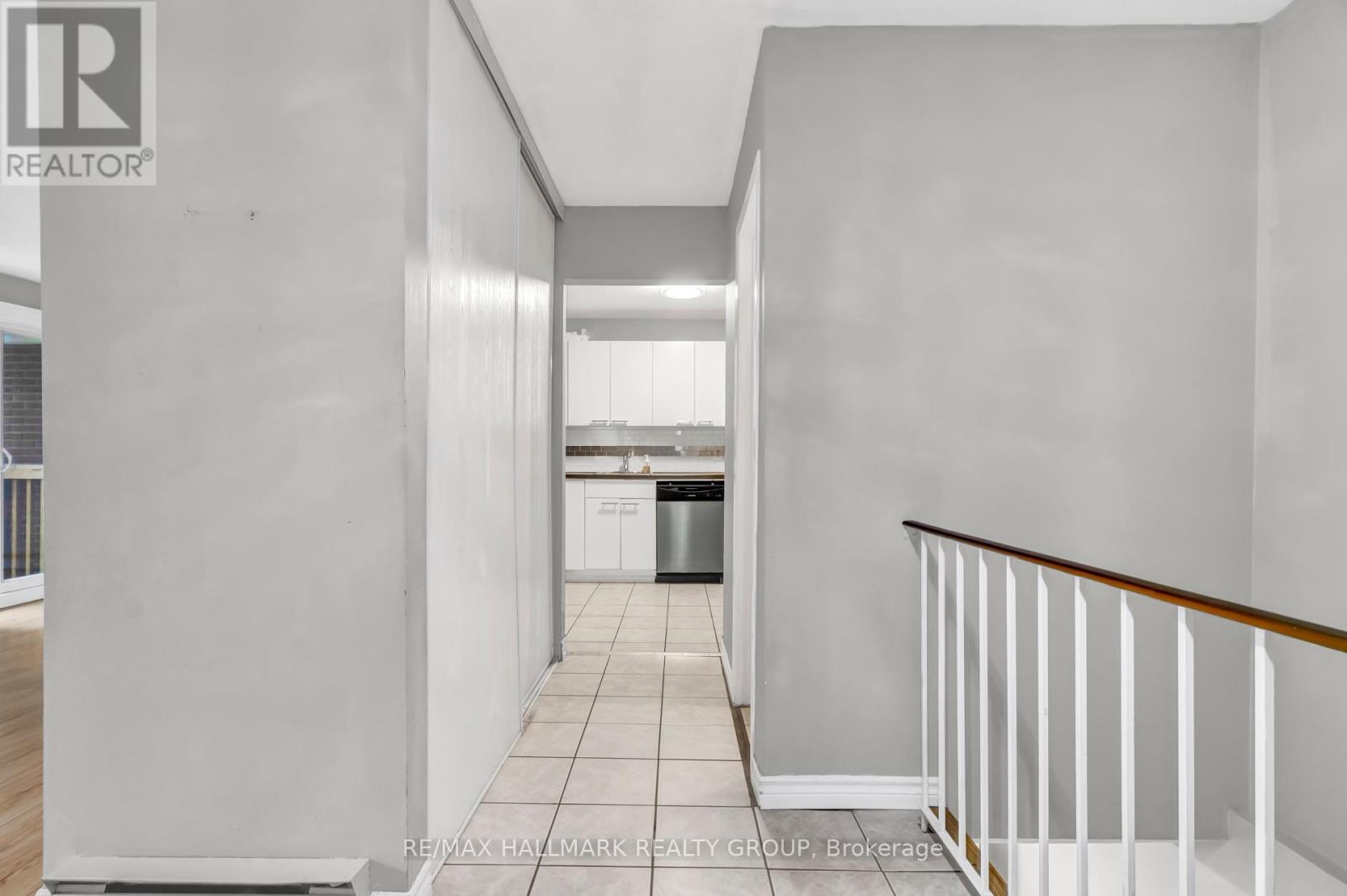 1 - 460 Fenerty Court, Ottawa, Ontario  K2L 3A9 - Photo 7 - X12429511