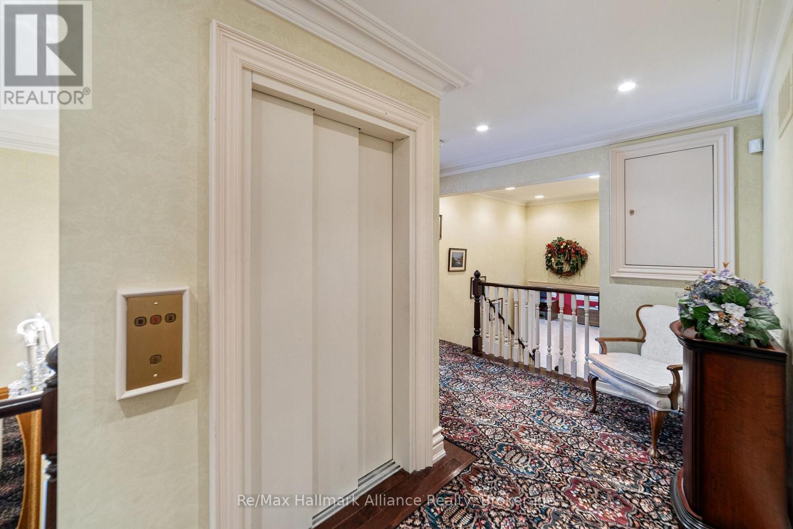 1024 Linbrook Road, Oakville, Ontario  L6J 2L1 - Photo 26 - W12429460