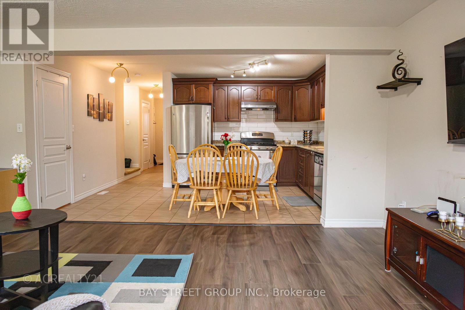 130 Simmonds Drive, Guelph, Ontario  N1E 7L8 - Photo 15 - X12426329