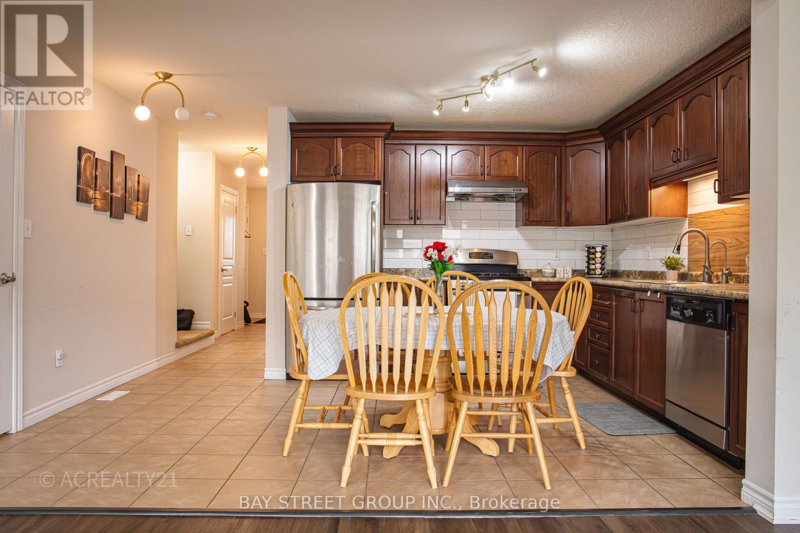 130 Simmonds Drive, Guelph, Ontario  N1E 7L8 - Photo 17 - X12426329