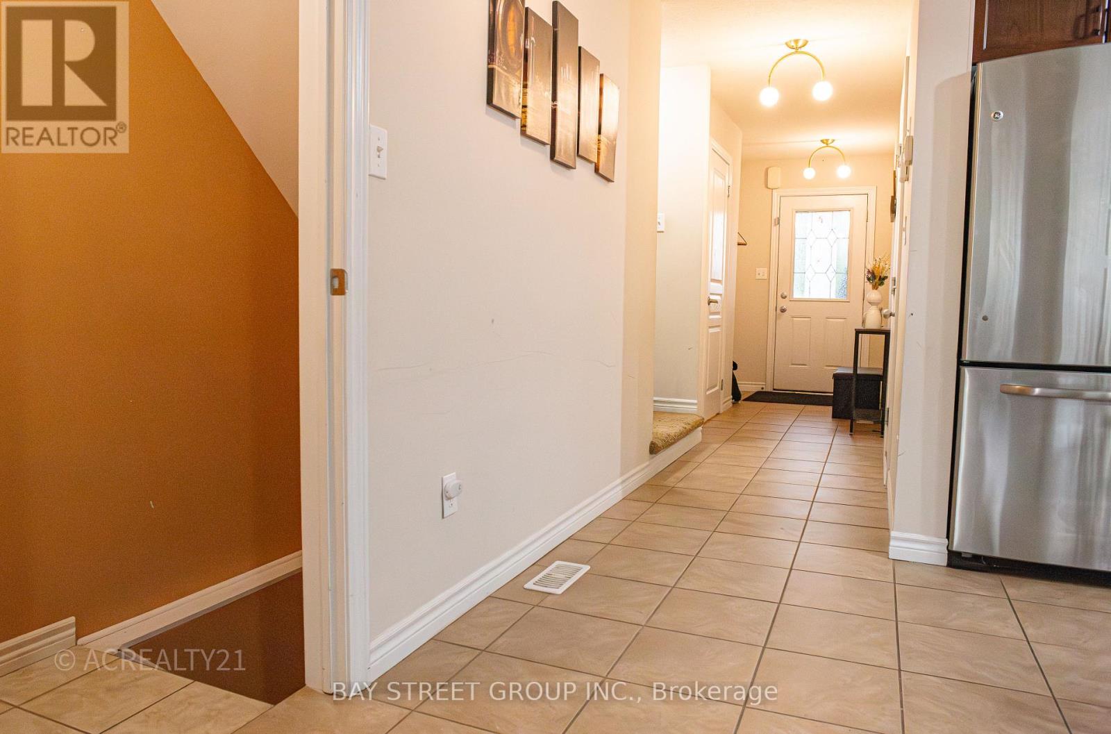 130 Simmonds Drive, Guelph, Ontario  N1E 7L8 - Photo 18 - X12426329