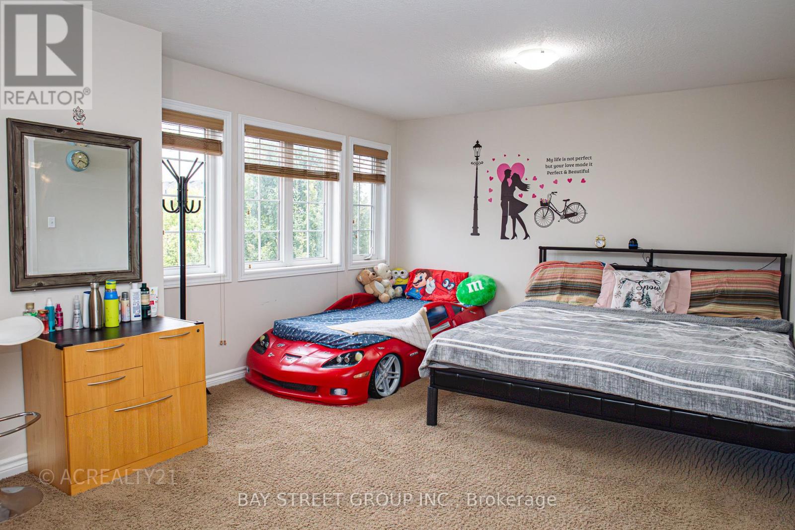 130 Simmonds Drive, Guelph, Ontario  N1E 7L8 - Photo 28 - X12426329