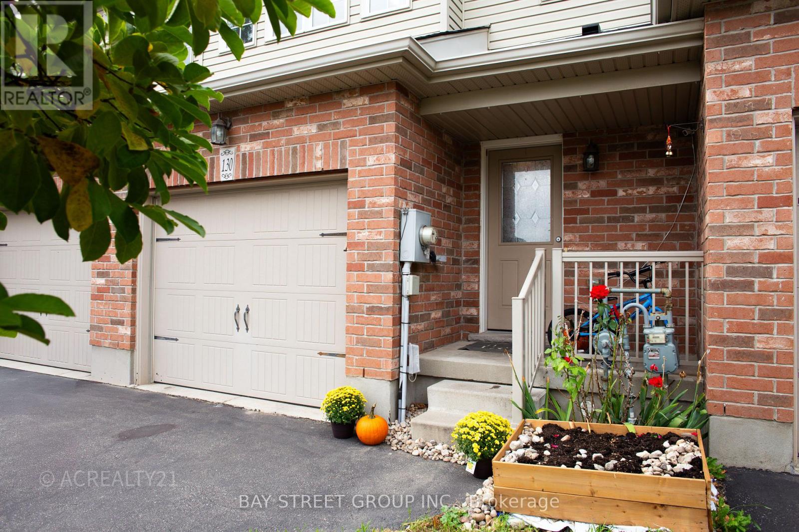 130 Simmonds Drive, Guelph, Ontario  N1E 7L8 - Photo 3 - X12426329