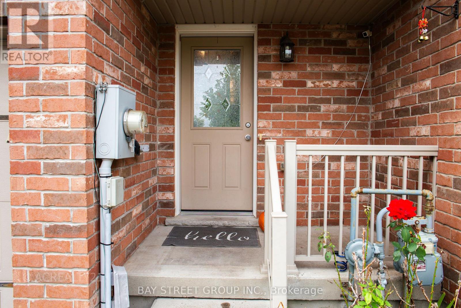 130 Simmonds Drive, Guelph, Ontario  N1E 7L8 - Photo 4 - X12426329
