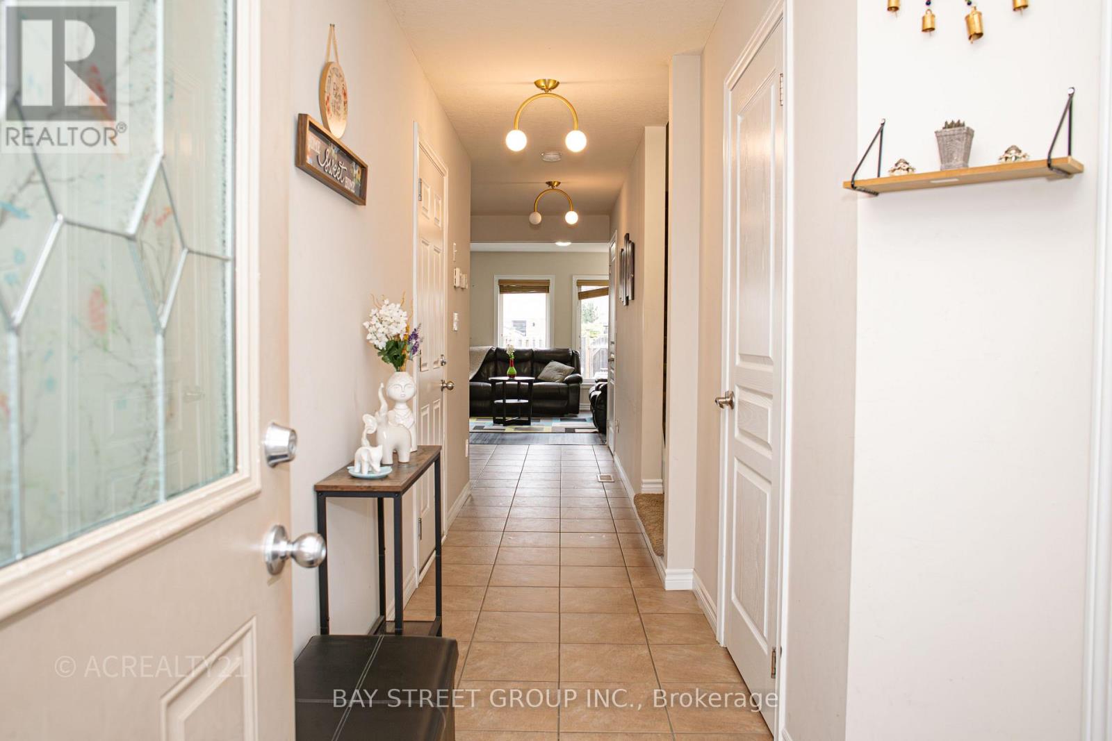 130 Simmonds Drive, Guelph, Ontario  N1E 7L8 - Photo 5 - X12426329